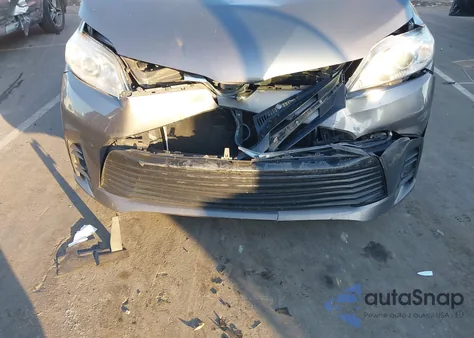 2018 Toyota Sienna Le 8 Passenger из США, поврежденный, VIN 5TDKZ3DC4JS965544